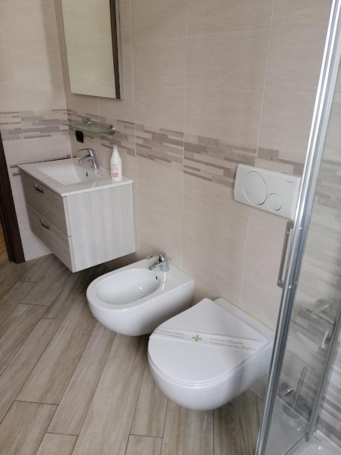 Karina House - Комо Екстериор снимка